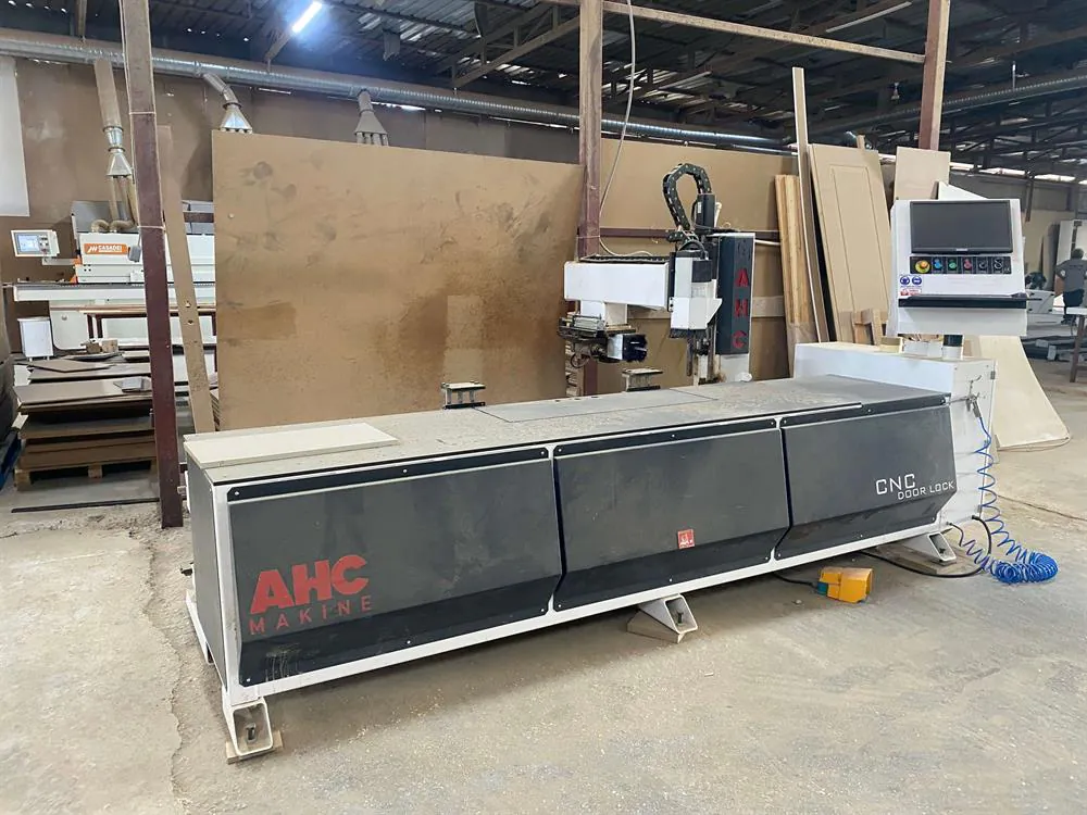 AHC Cnc Door Lock Kol Kilit ve Menteşe Açma Makinesi (2024) — 3/9