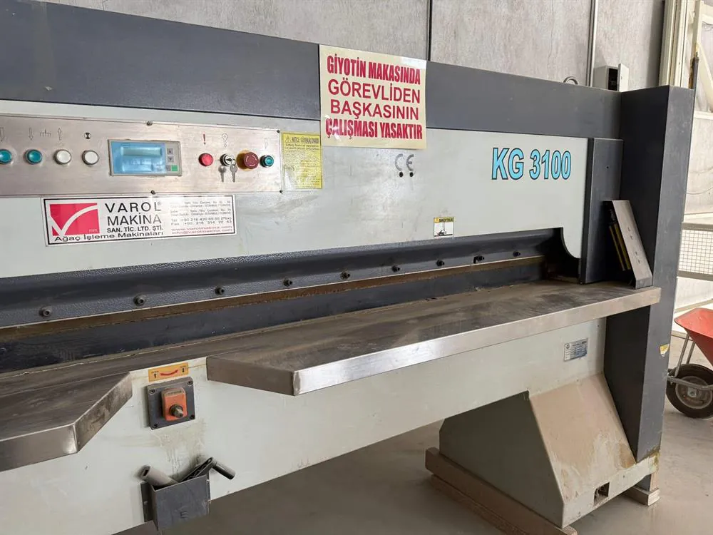 Fnt Makine KG 3100 Kaplama Kesim Makinesi (2013) — 4/6