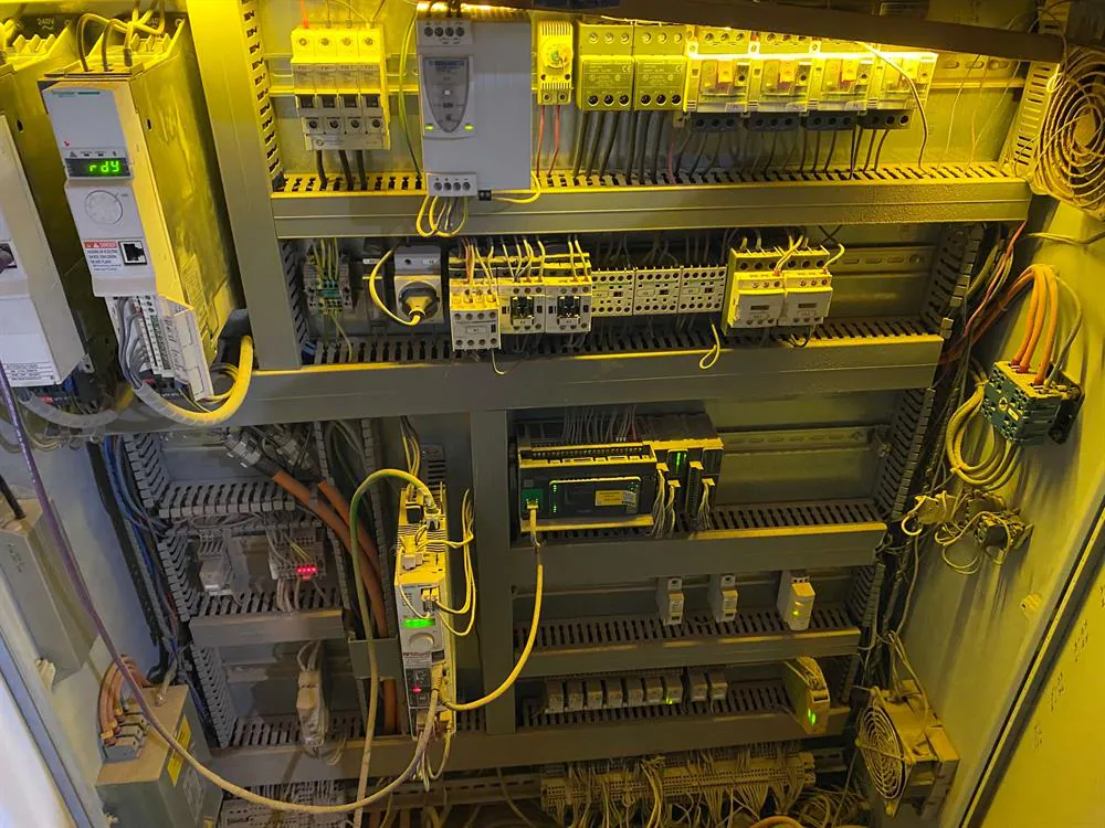 Mayer PS Z 9 Önden Yüklemeli Panel Ebatlama Makinesi (2011) — 5/10