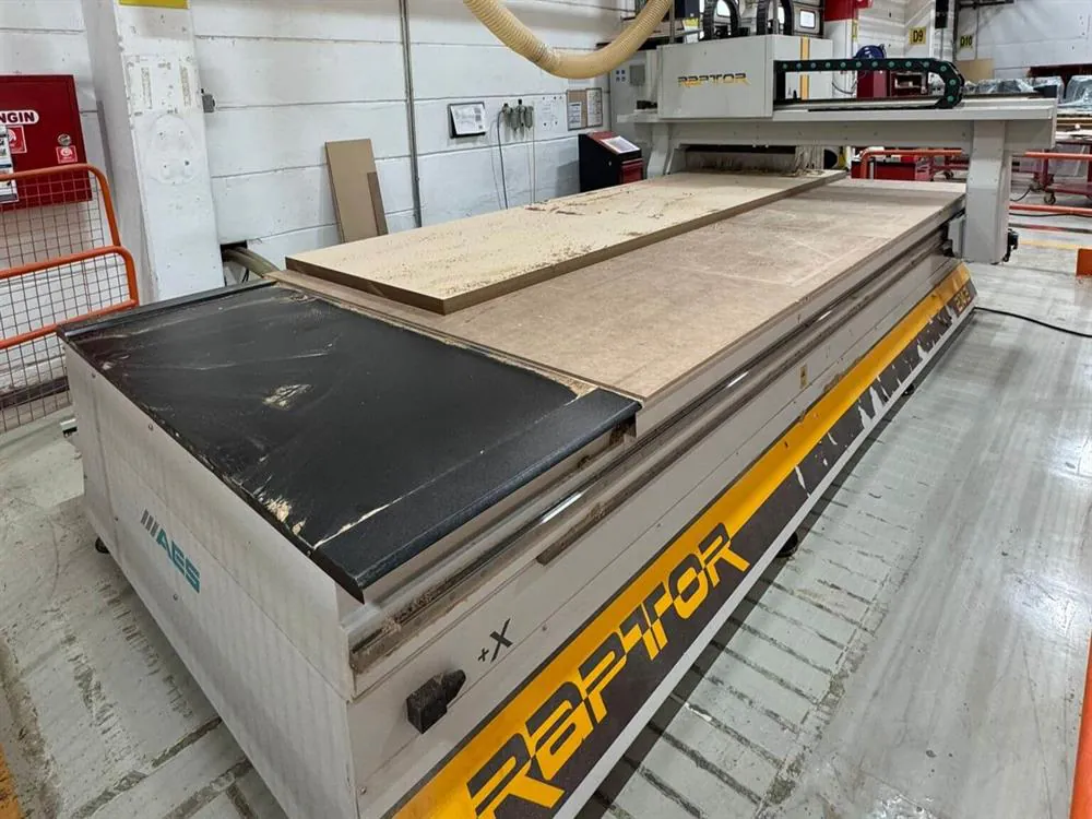 AES Raptor 2142 Düz Tabla CNC Makinesi (2015) — 3/8
