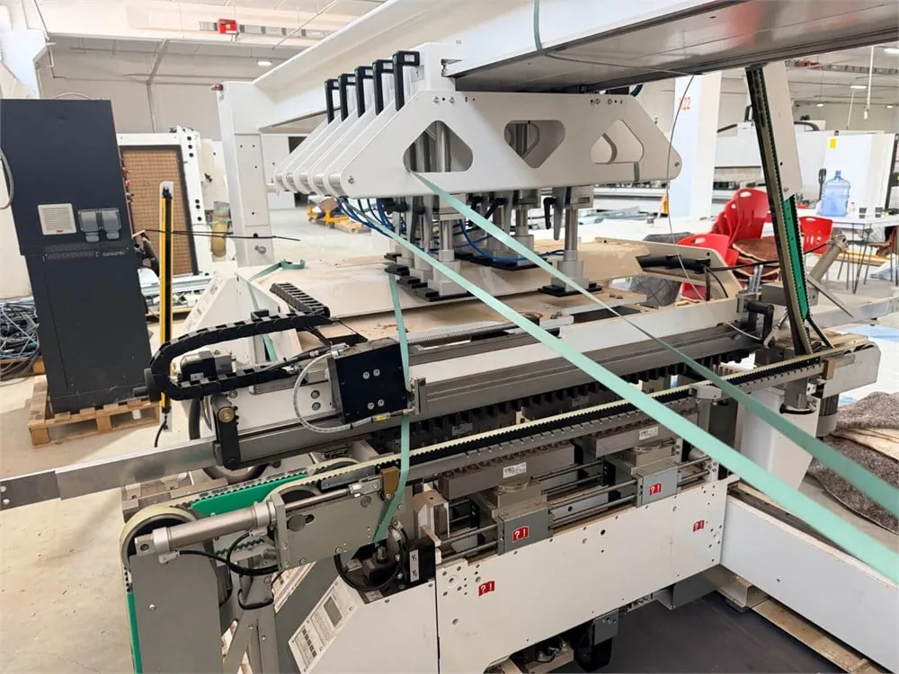 Homag Drillteq C-500 Bist 500 / 25 / S / B/B Çoklu Delik Makinesi (2022) — 16/17
