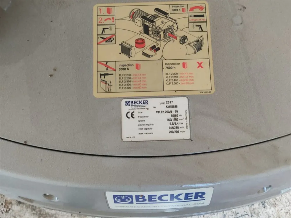 Becker VTLF 2.250/0-79 Vakum Pompası (2017) — 4/4