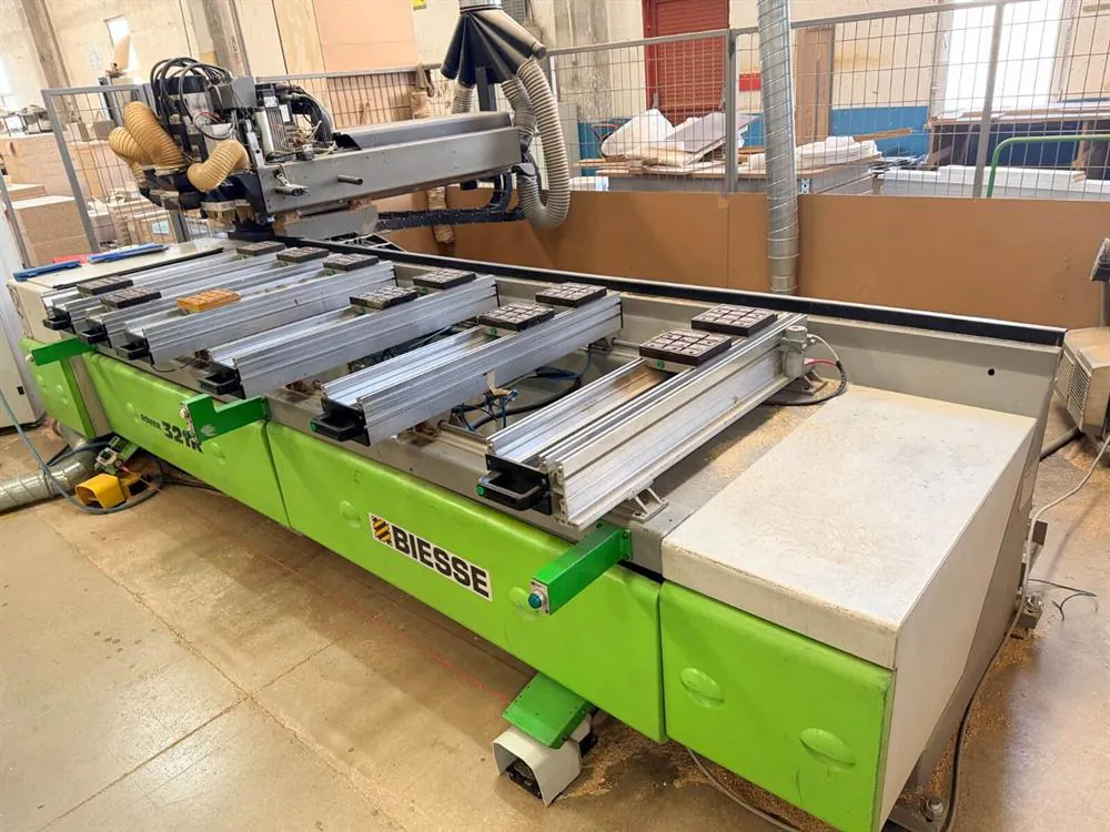 Biesse Rover 321 R CNC İşleme Merkezi (1998) — 3/8
