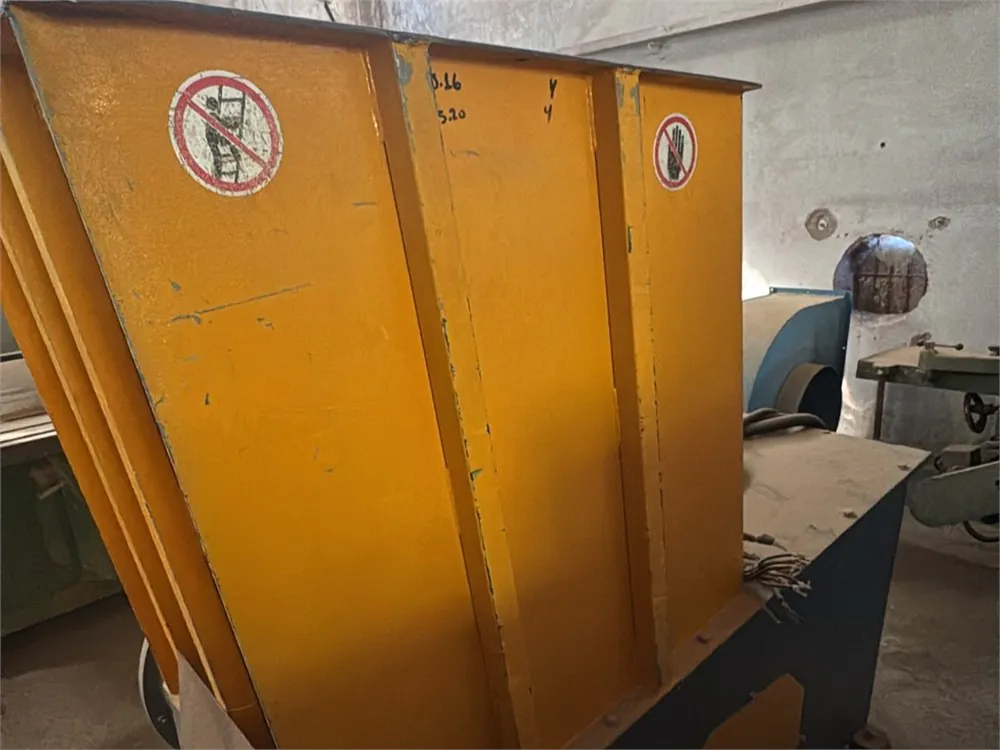 TİMSAN Tms 635 Sunta Mdf Ebatlama Yanı Odun Kırıcı — 2/4