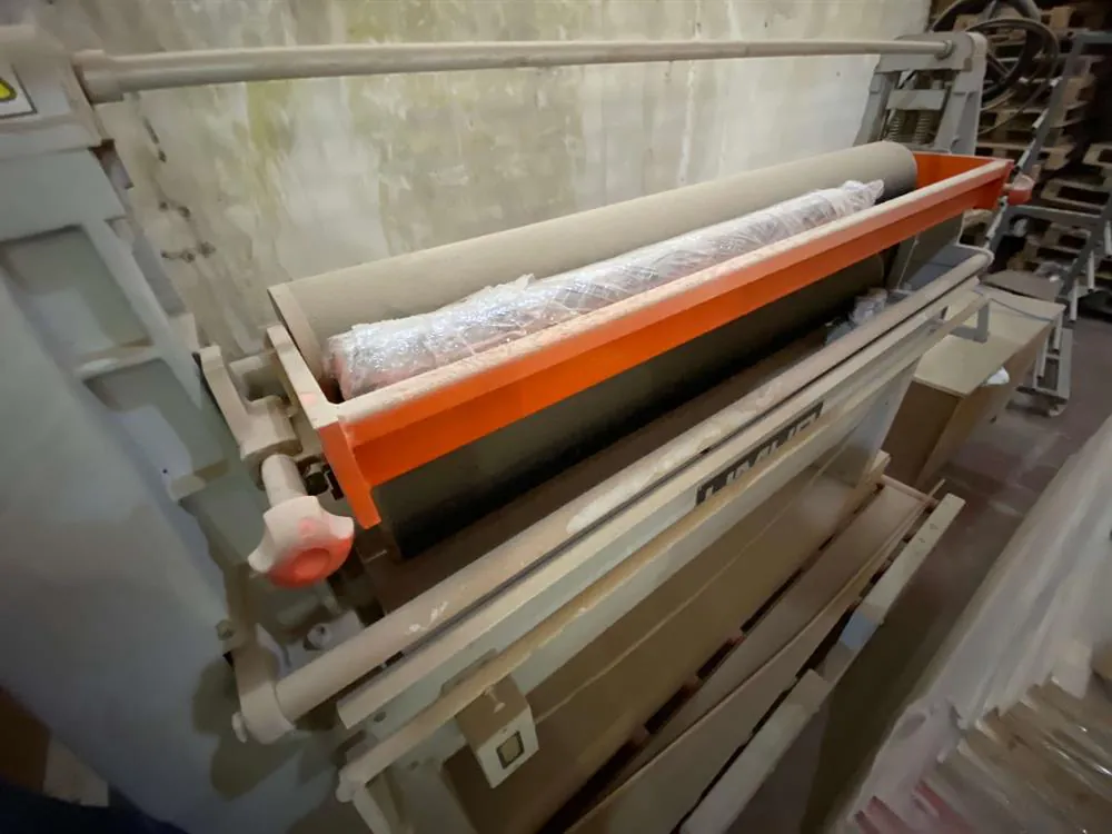 Umur UTS 135 Tutkal Sürme Makinesi (2020) — 3/8