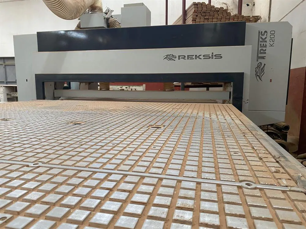 Reksis 2137 Treks K200 Düz Tabla CNC Makinesi (2021) — 3/16