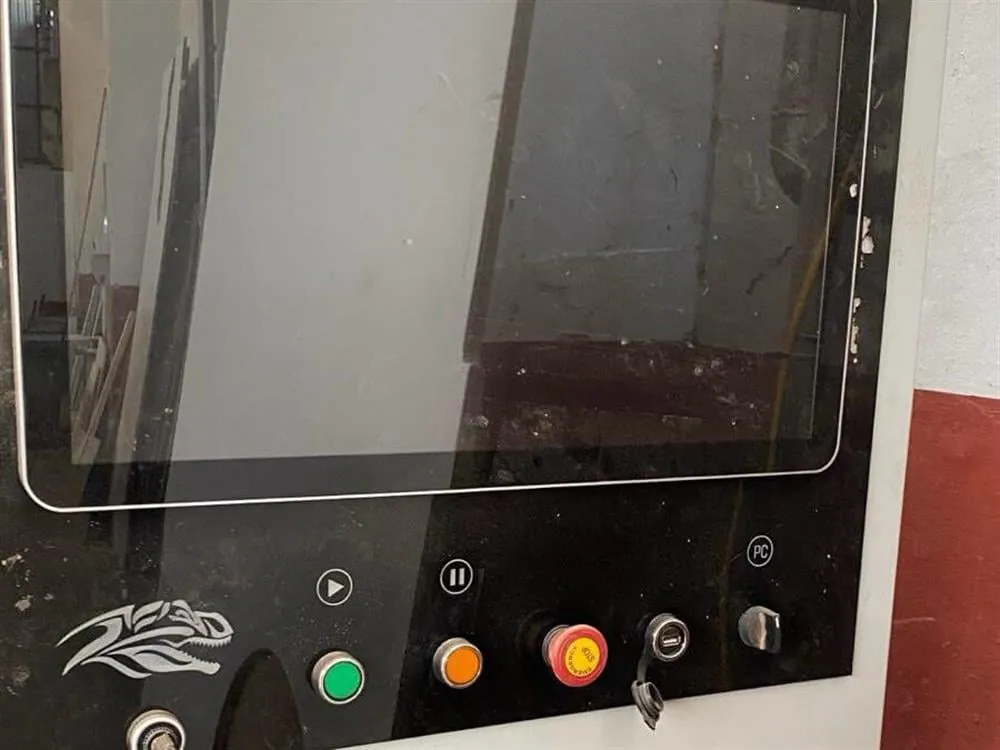 Reksis 2137 Treks K200 Düz Tabla CNC Makinesi (2021) — 13/16