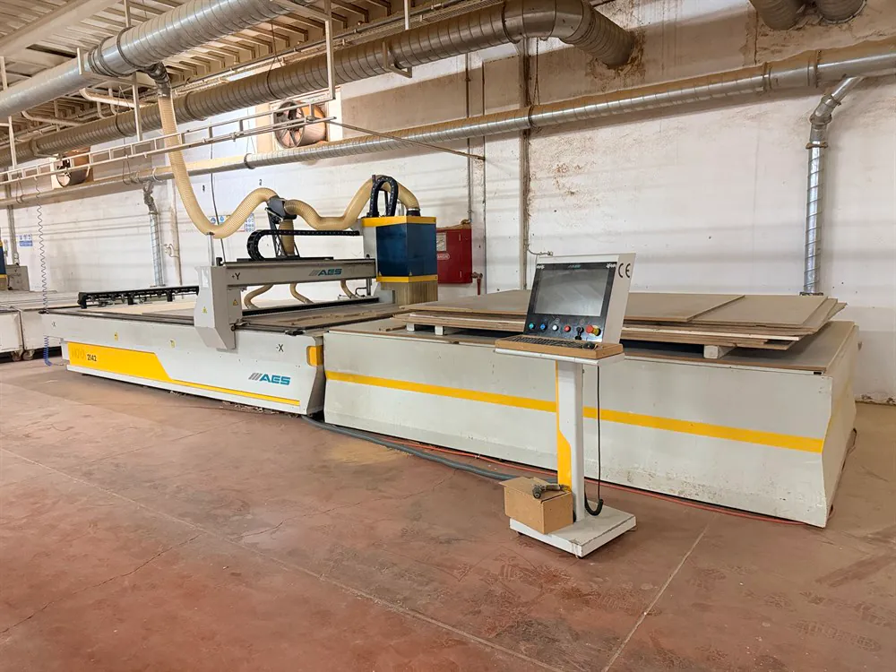 AES Nova 2142 CNC Router (2017) — 2/13