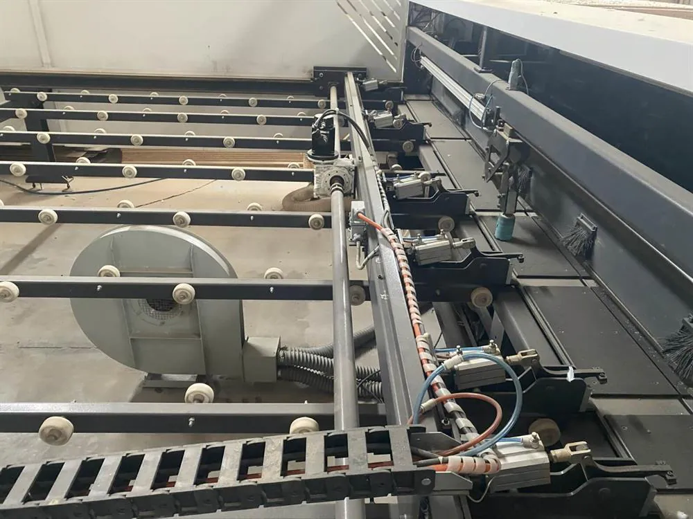 Törk Makine MP 70 RS Önden Yüklemeli Panel Ebatlama Makinesi (2021) — 5/7