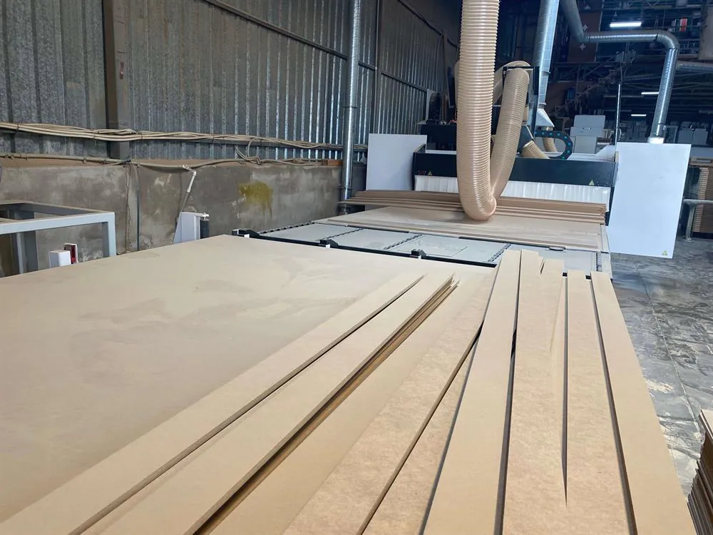 AES Extreme 2136 Ultra Line Düz Tabla CNC Nesting Makinesi (2021) — 14/17