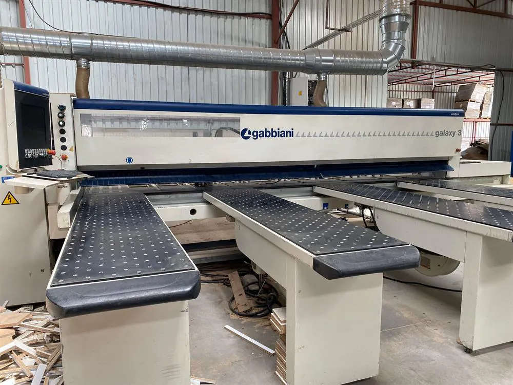SCM Group Gabbiani Galaxy 3 110 Önden Yüklemeli Panel Ebatlama Makinesi (2015) — 2/12