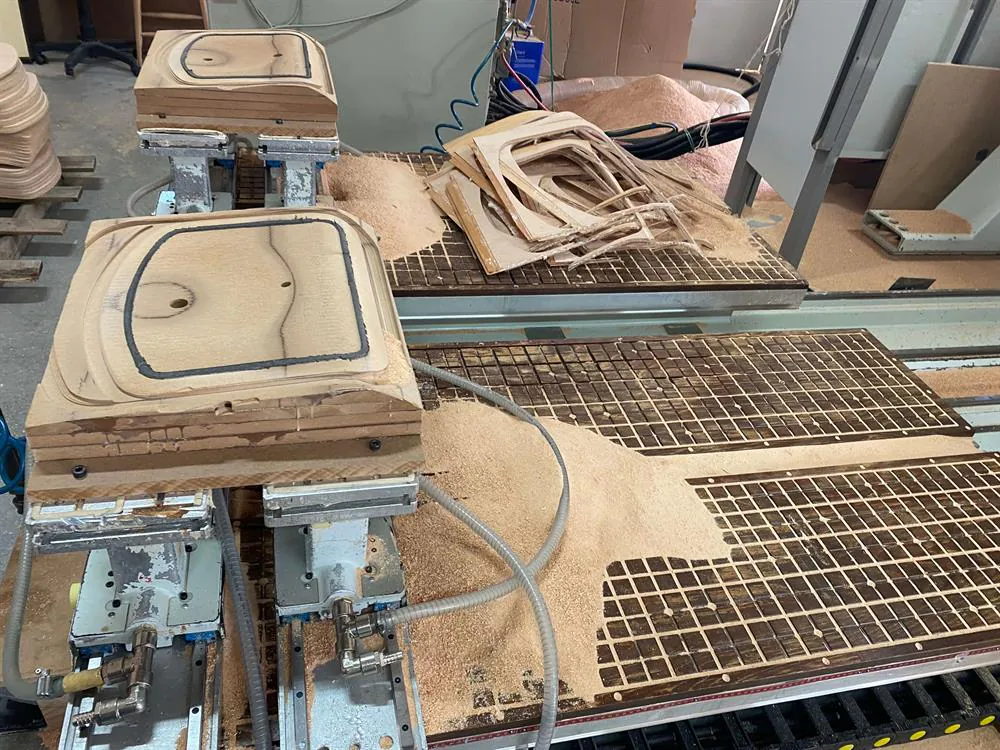 Pade Uni 5 Spin CNC Router (2005) — 12/13