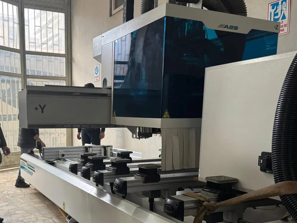 AES Vega Pro Vega 1345 CNC Router (2024) — 7/12