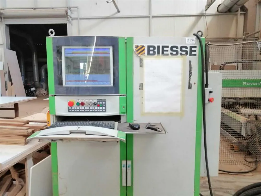 Biesse Rover 22 CNC İşleme Merkezi (2000) — 8/15