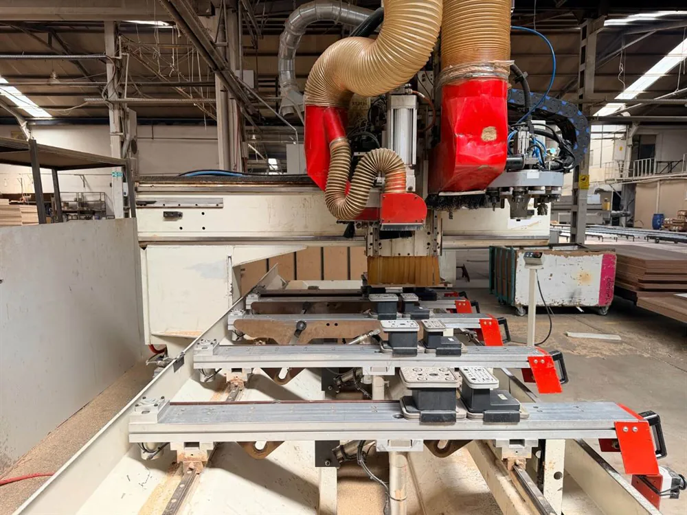 IMA 210/R3/120/300 CNC İşleme Merkezi (2004) — 3/7