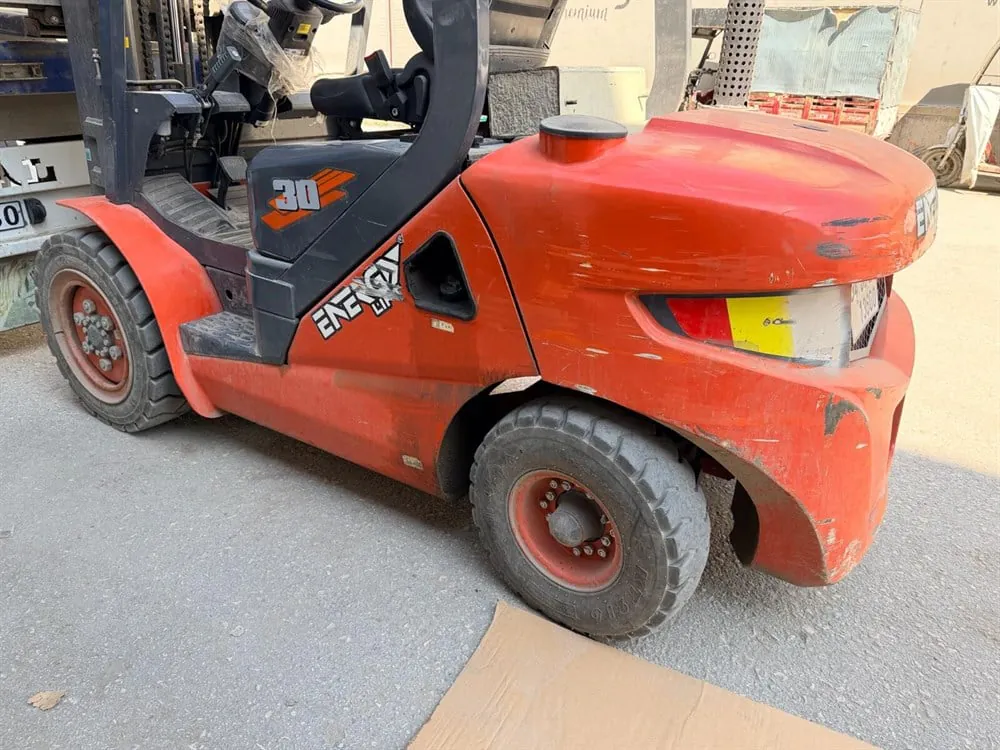 Lonking Energy LG30DT Dizel Forklift (2022) — 2/8