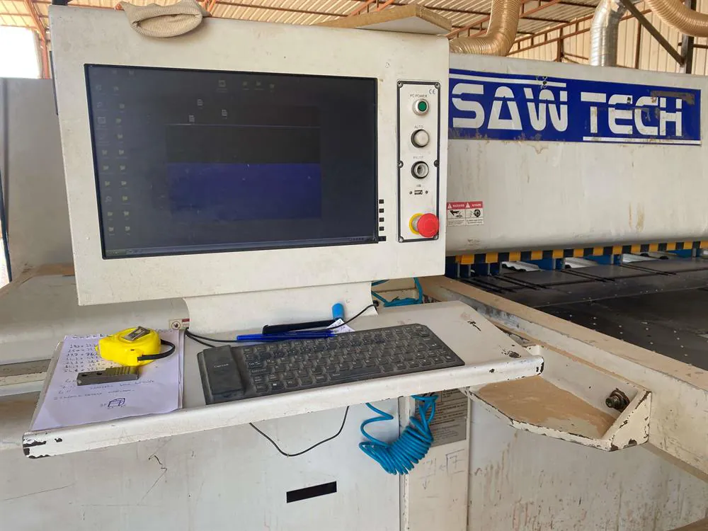 KDT Sawtech Pro 38T Asansörlü Panel Ebatlama Makinesi (2016) — 8/10