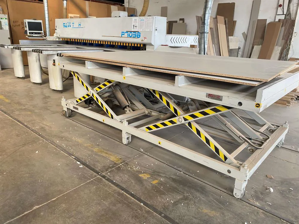 KDT Sawtech PR 38 Önden Yüklemeli Panel Ebatlama Makinesi (2014) — 3/7