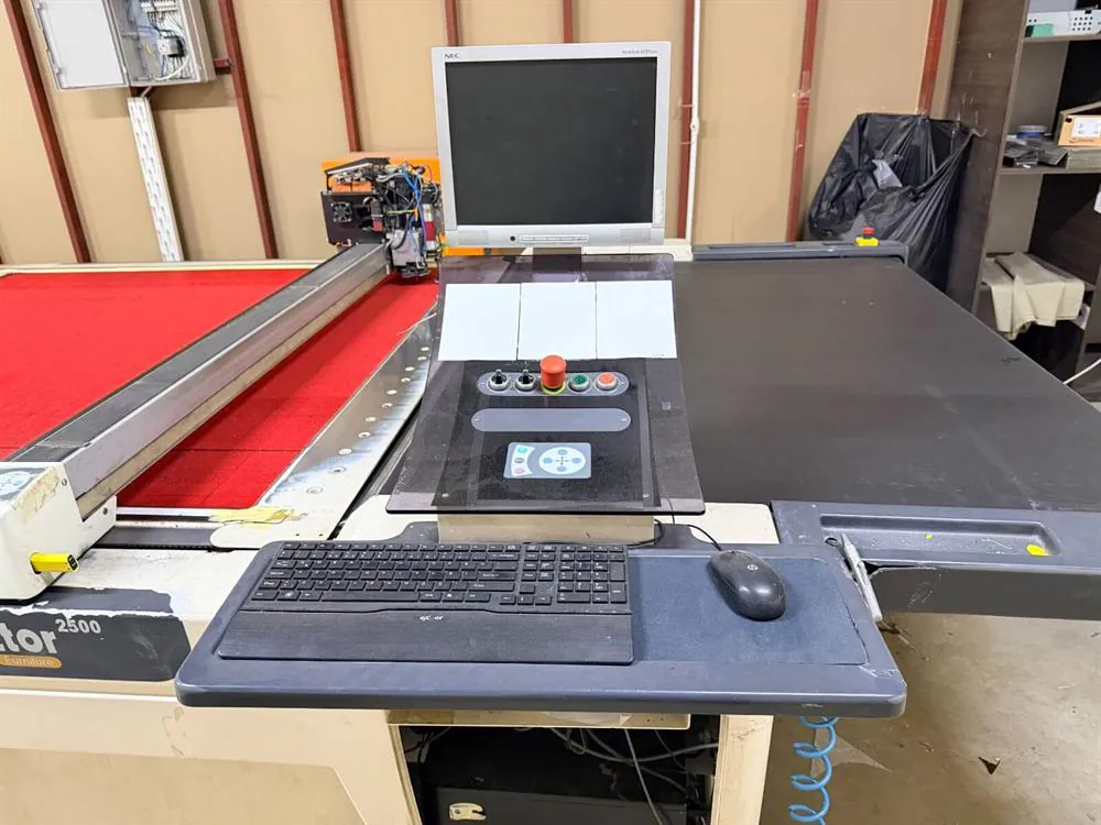 Lectra VT25FURNITURE71 Kumaş Kesim CNC Makinesi (2007) — 6/9