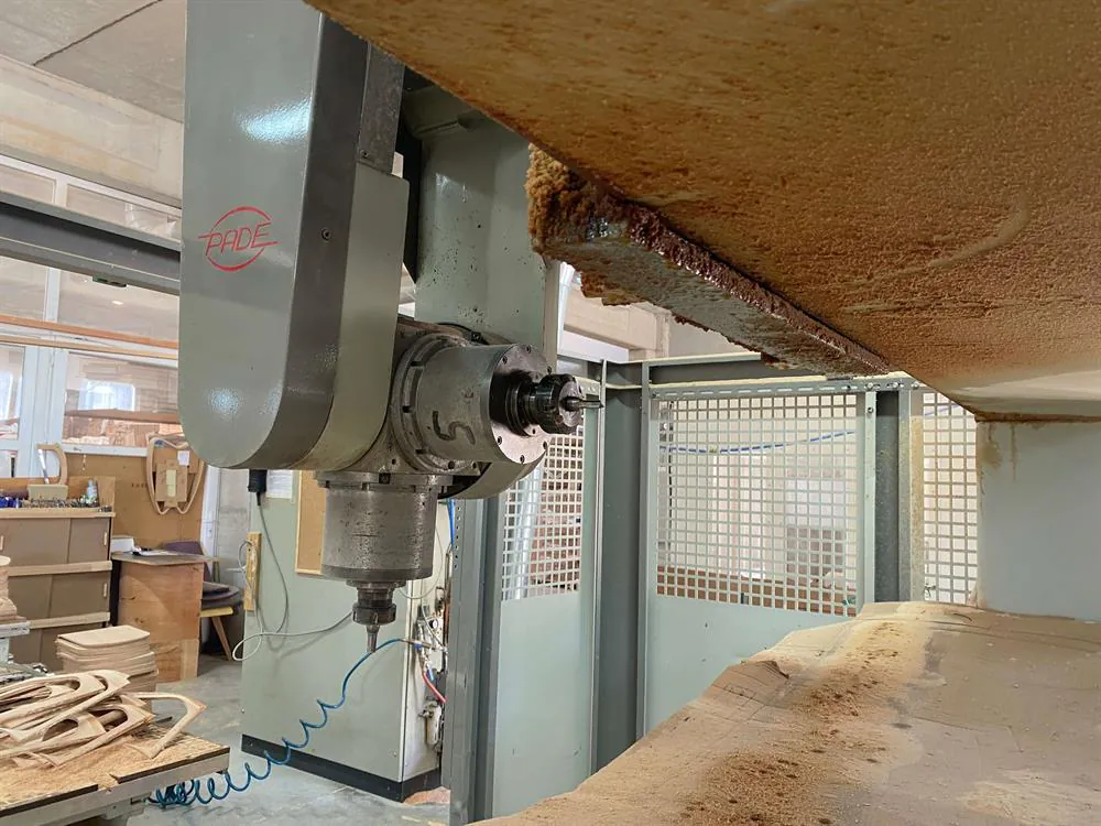 Pade Uni 5 Spin CNC Router (2005) — 8/13