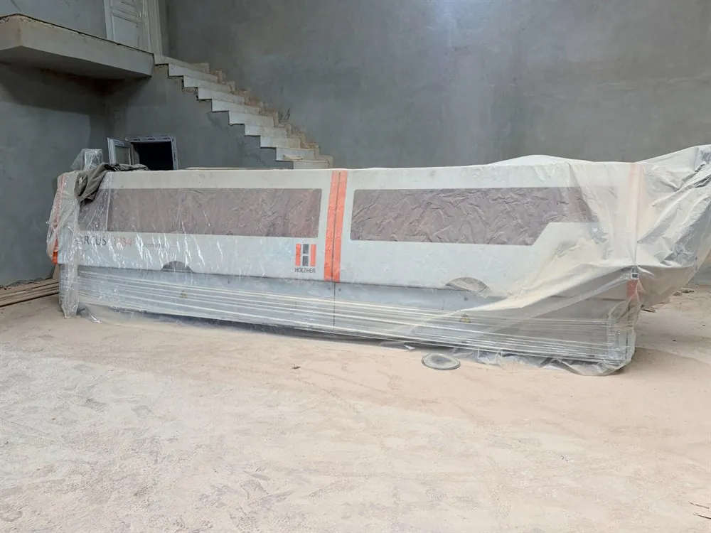 Holzher Arcus 1334 Otomatik Kenar Bantlama Makinesi (2014) — 2/3