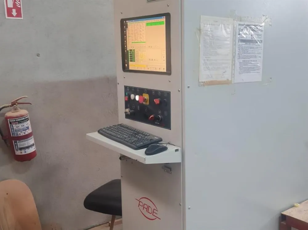 Pade Omega CNC Router (2009) — 10/10