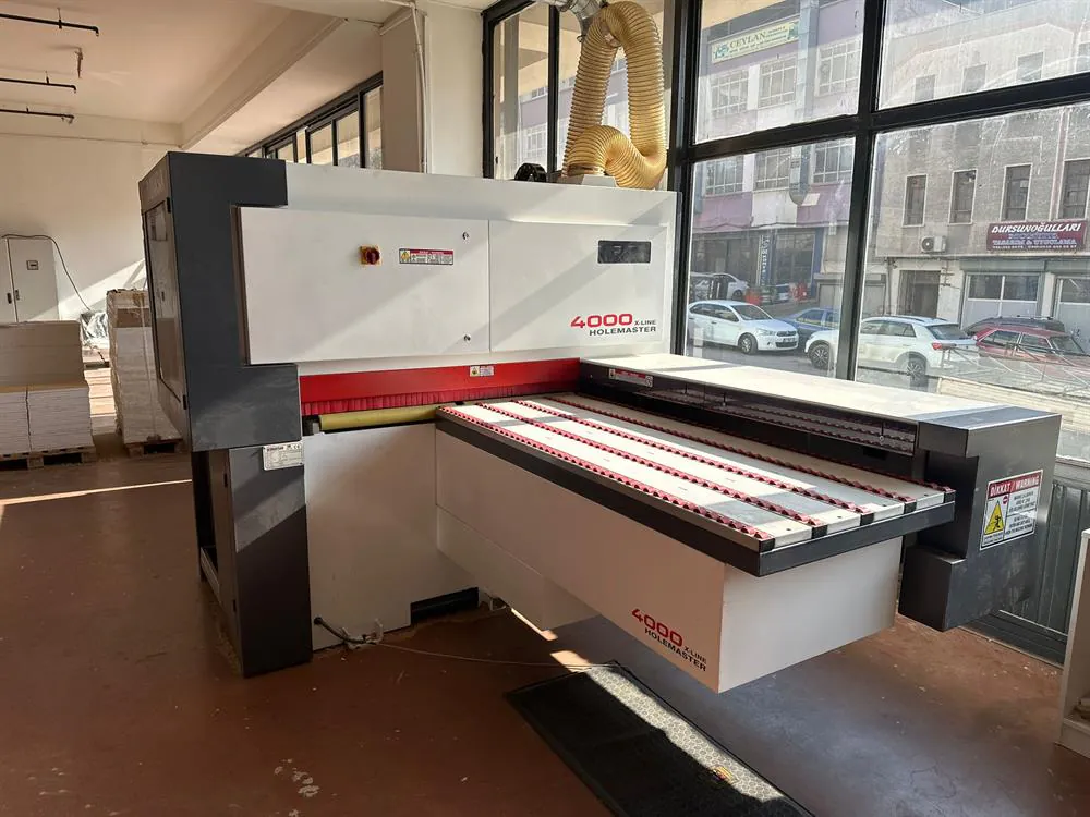 Omaksan Holemaster 4000 X-Line CNC Delik Makinesi (2021) — 2/3
