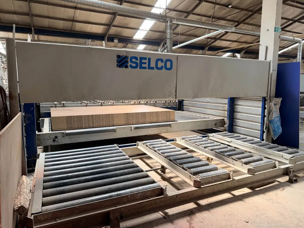 Selco WNT 600 Asansörlü Panel Ebatlama Makinesi (1998) — 4/7