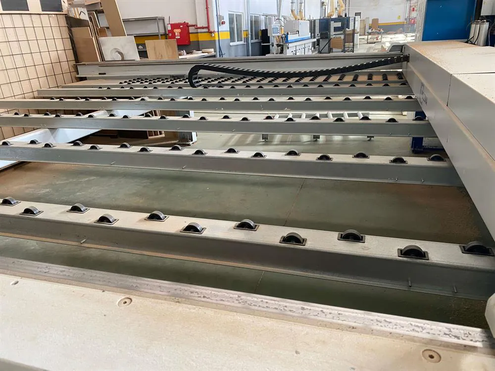 Homag Optimat Hpp 350 / 43 / 43 Önden Yüklemeli Panel Ebatlama Makinesi (2005) — 10/10