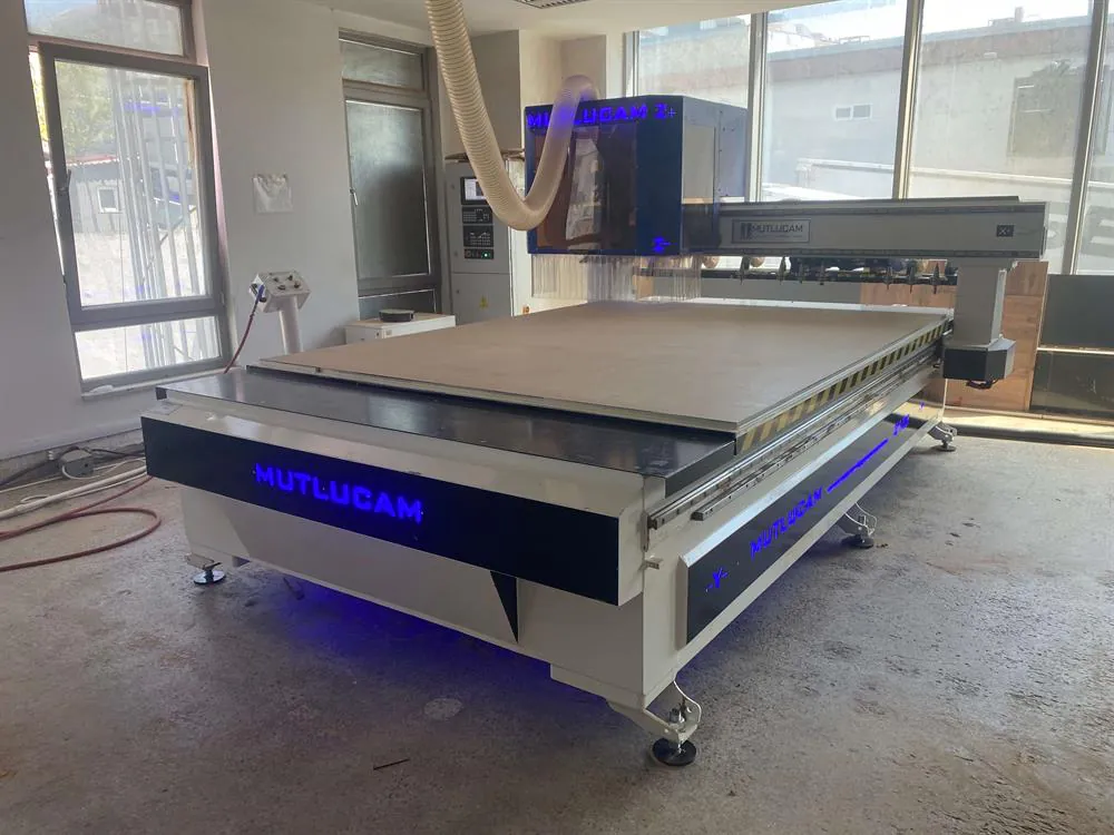 Mutlucam Makine 2128 Düz Tabla CNC Makinesi (2023) — 2/15