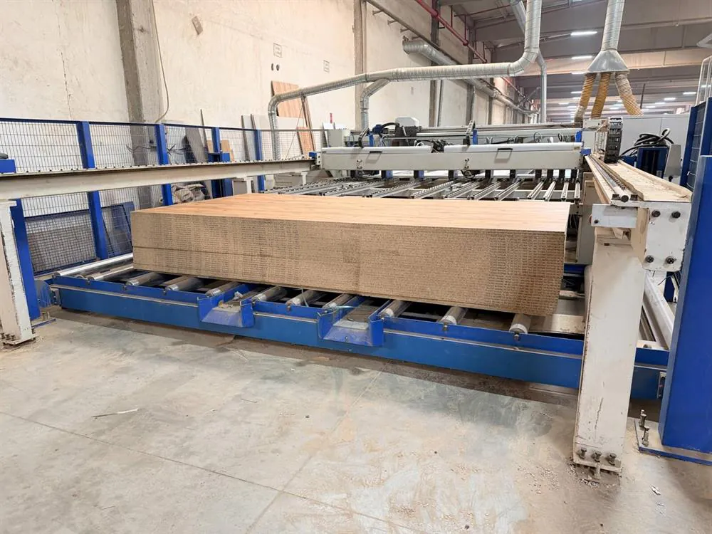 KDT P 38 T Asansörlü Panel Ebatlama Makinesi (2014) — 5/8