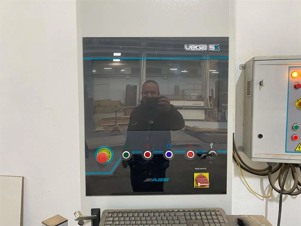 AES Vega 5X 1632 CNC Router (2021) — 9/12
