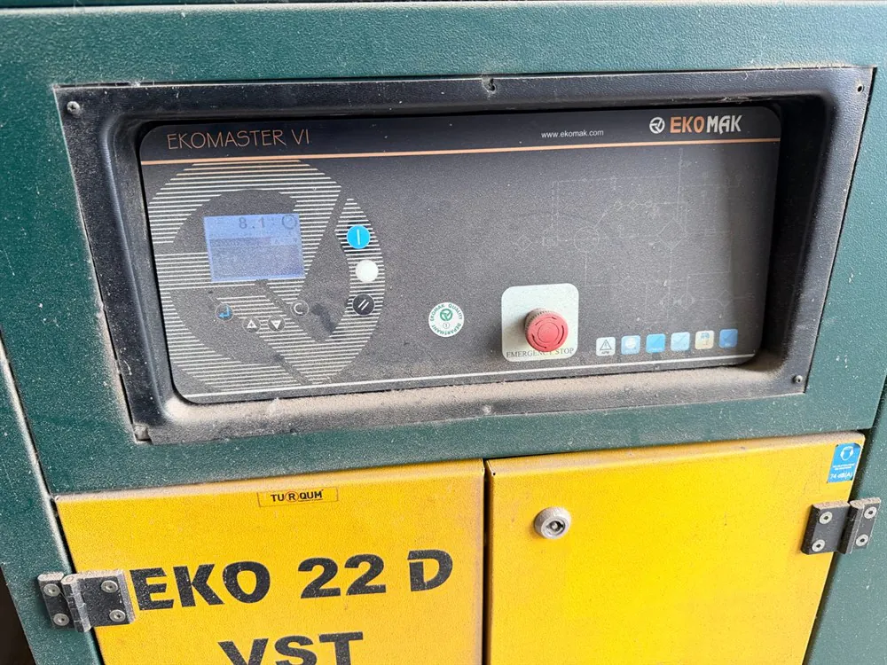 Ekomak Eko 22 D Vst Vidalı Kompresör Takımı (2014) — 3/3