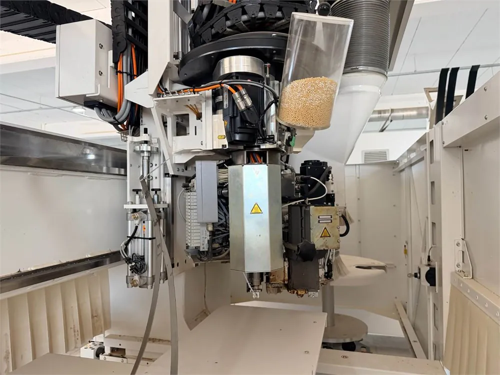 HOMAG Centateq E - 310 Venture BMG 310 /33/16 /V/K Eğri Kenar Cnc Makinesi (2023) — 8/16