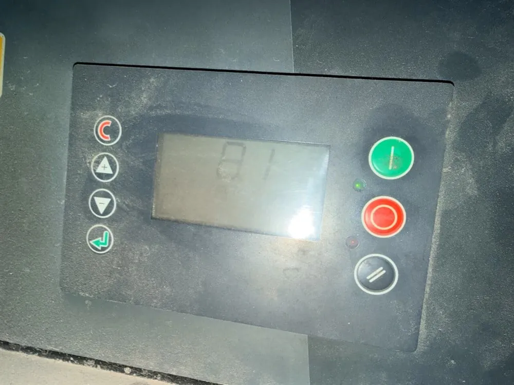 Aydin Trafo 18,5 VSD Vidalı Kompresör (2015) — 4/4