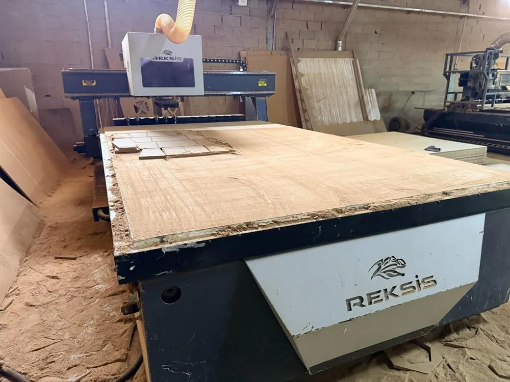 Reksis Treks 2137 CNC Router (2018) — 2/10