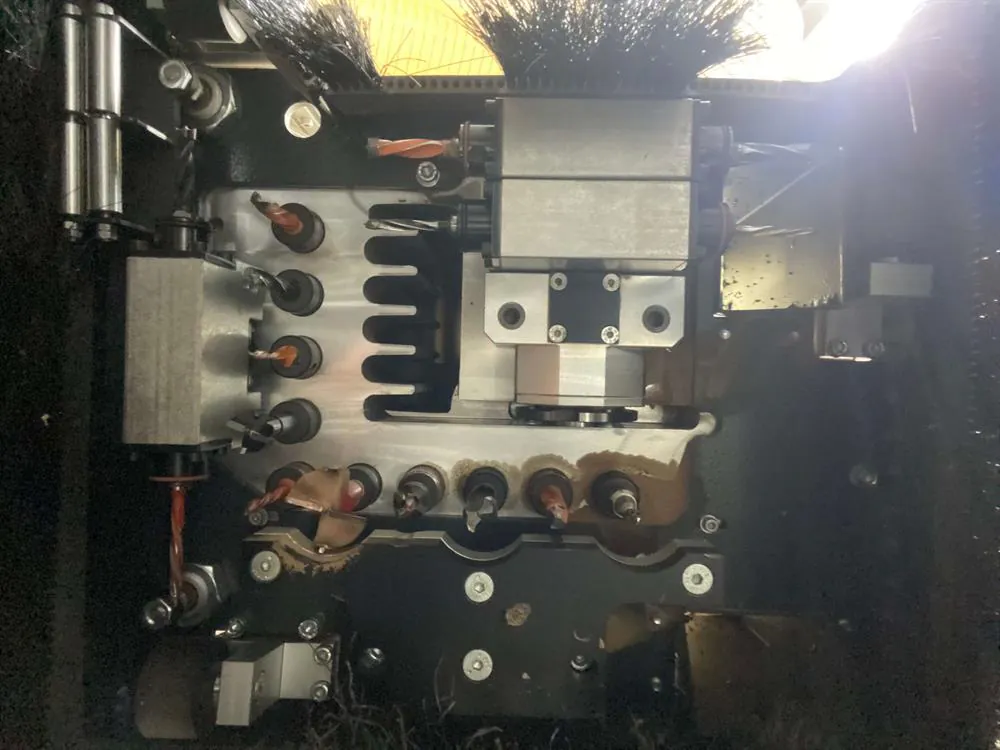 AES Go 1300 CNC Delik Makinesi (2023) — 10/13