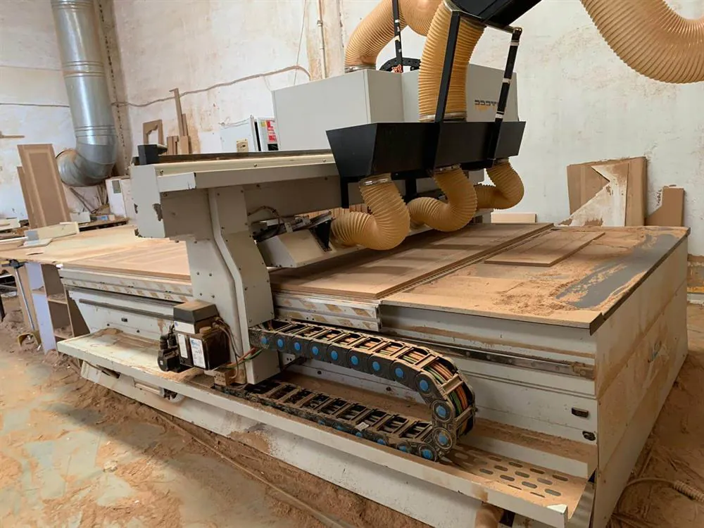 AES Raptor 2128 CNC Nesting Makinesi (2011) — 4/12