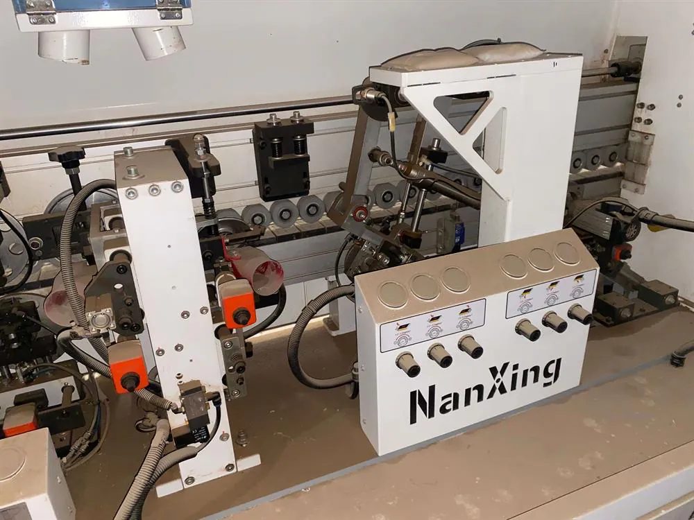 Nanxing NB 875 E Kenar Bantlama Makinesi (2022) — 10/13