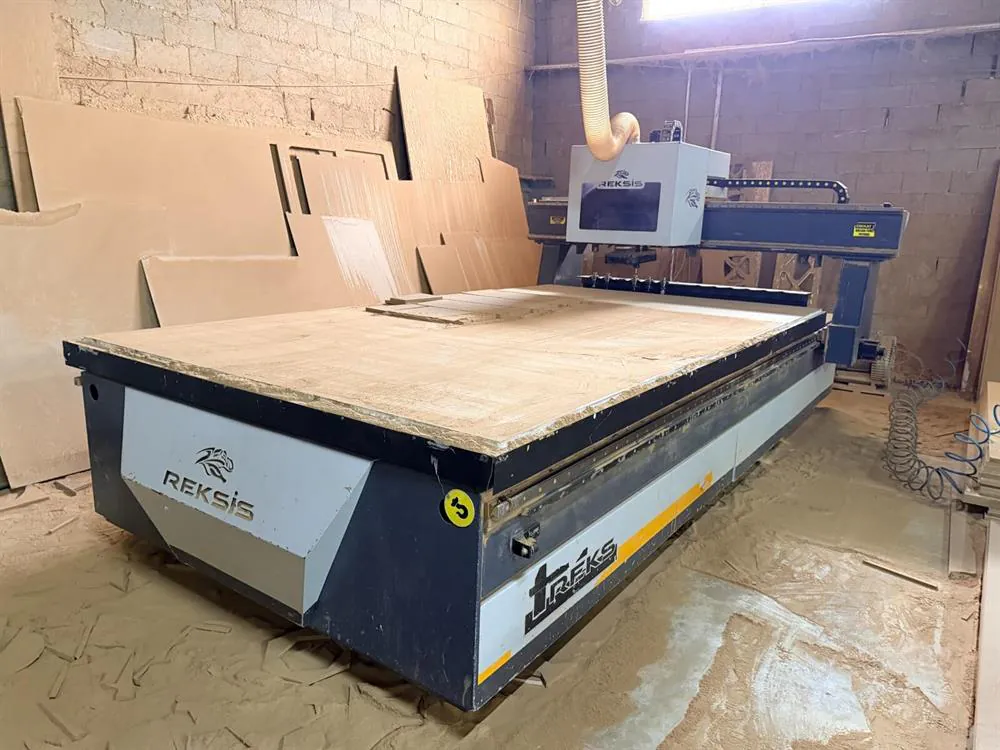 Reksis Treks 2137 CNC Router (2018) — 4/10