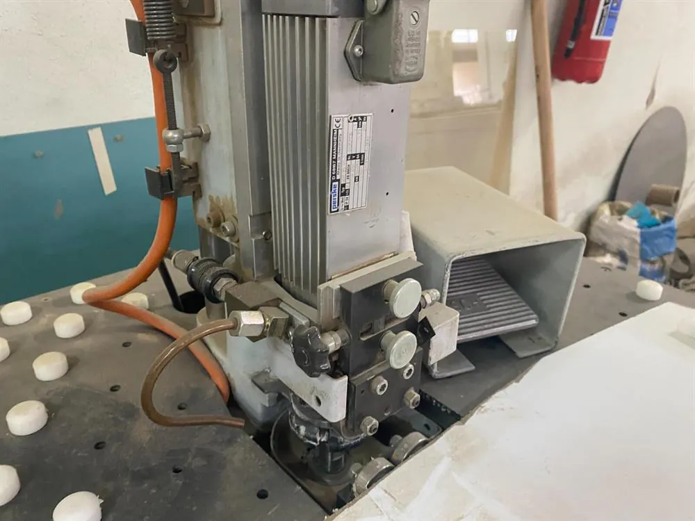 Brandt Optimat KTD 720 Eğri Kenar Bantlama Makinesi (2012) — 3/8