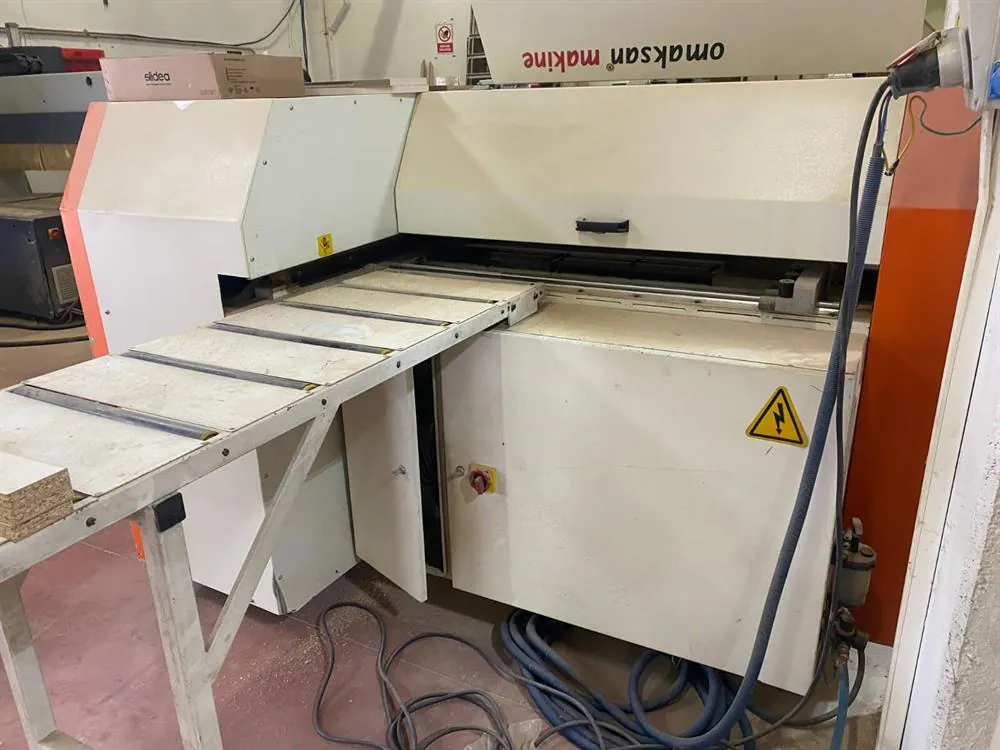 Omaksan Holemaster 100 SL CNC Delik Makinesi — 3/5
