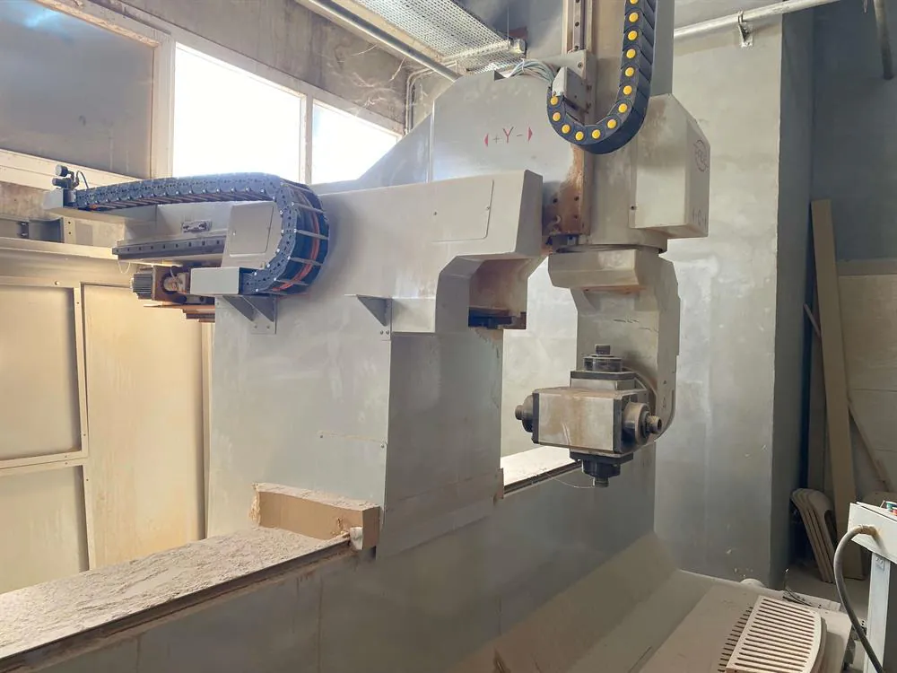 Pade Omega CNC Router (2009) — 9/10