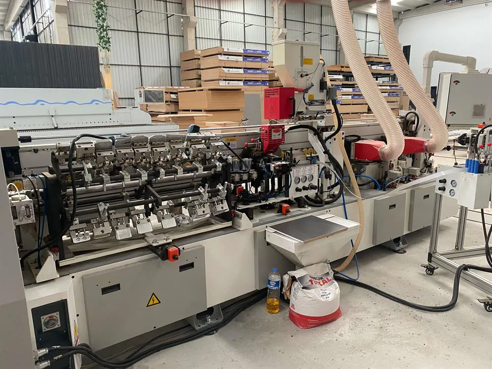 Nanxing NB875E Softforming Kenar Bantlama Makinesi (2022) — 7/23