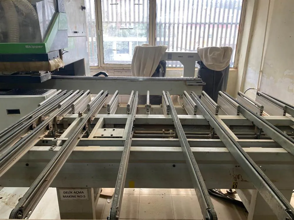 Biesse Skipper 130 CNC Çoklu Delik Makinesi (2008) — 6/10
