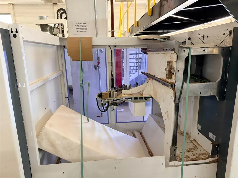 HOMAG Centateq E - 310 Venture BMG 310 /33/16 /V/K Eğri Kenar Cnc Makinesi (2023) — 14/16