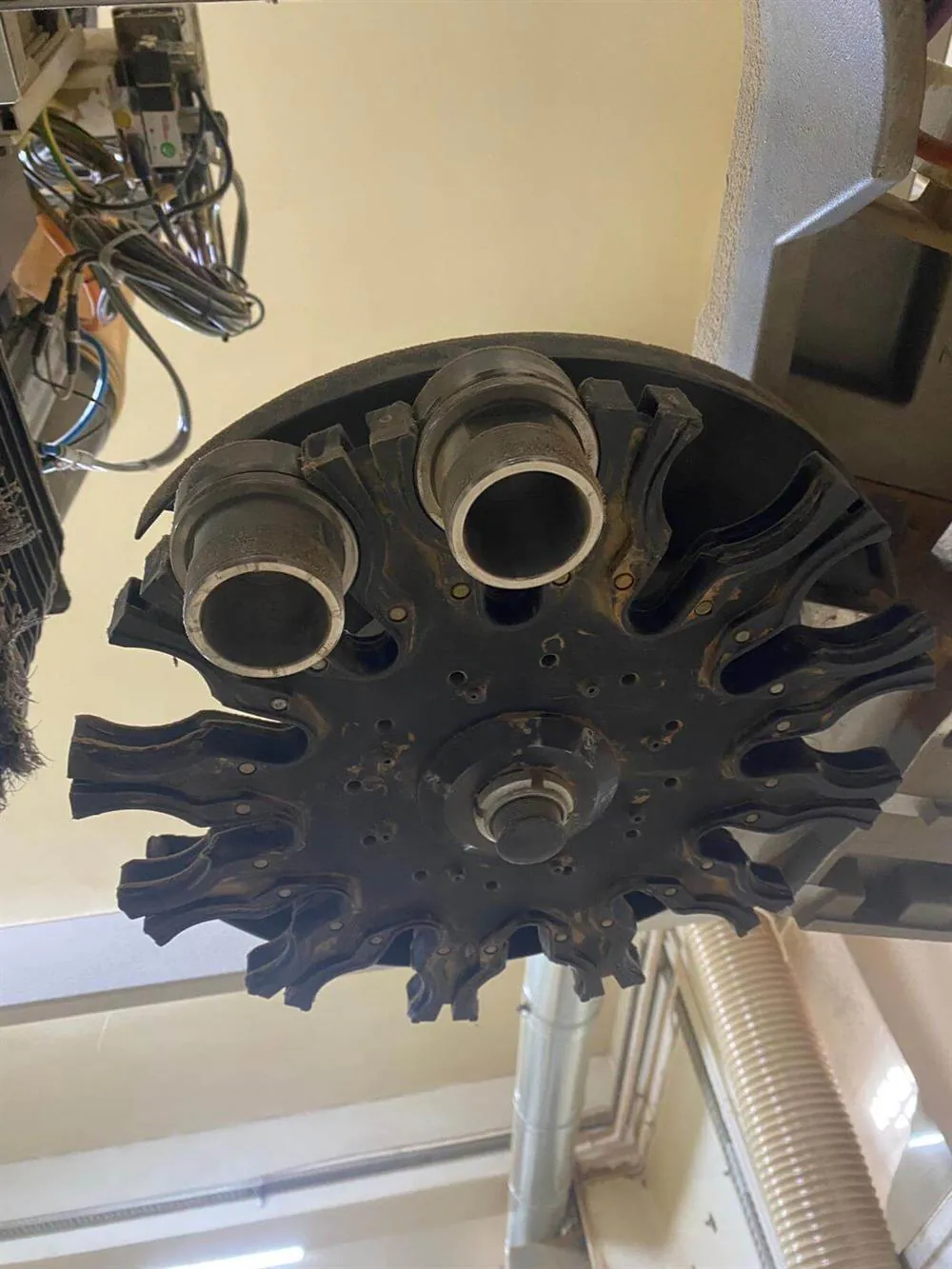 SCM Morbidelli Universal 4322 Düz Tabla CNC Makinesi (2017) — 17/17