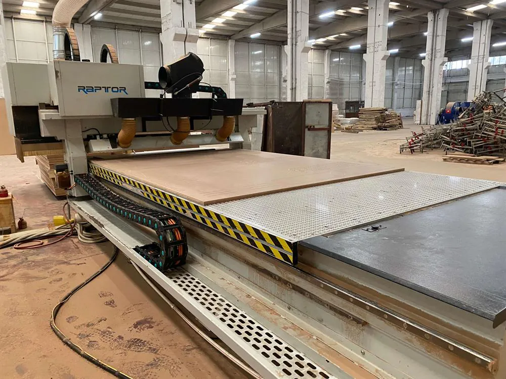 AES Raptor 2142 CNC Nesting Makinesi (2014) — 8/15