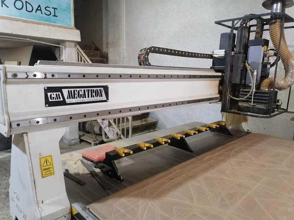 Megatron 2128 Düz Tabla CNC Router (2022) — 10/10