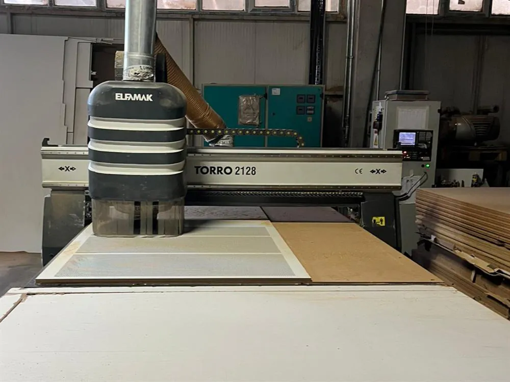 Elfemak Torro 2128 Süpürmeli CNC Nesting Makinesi (2017) — 5/9